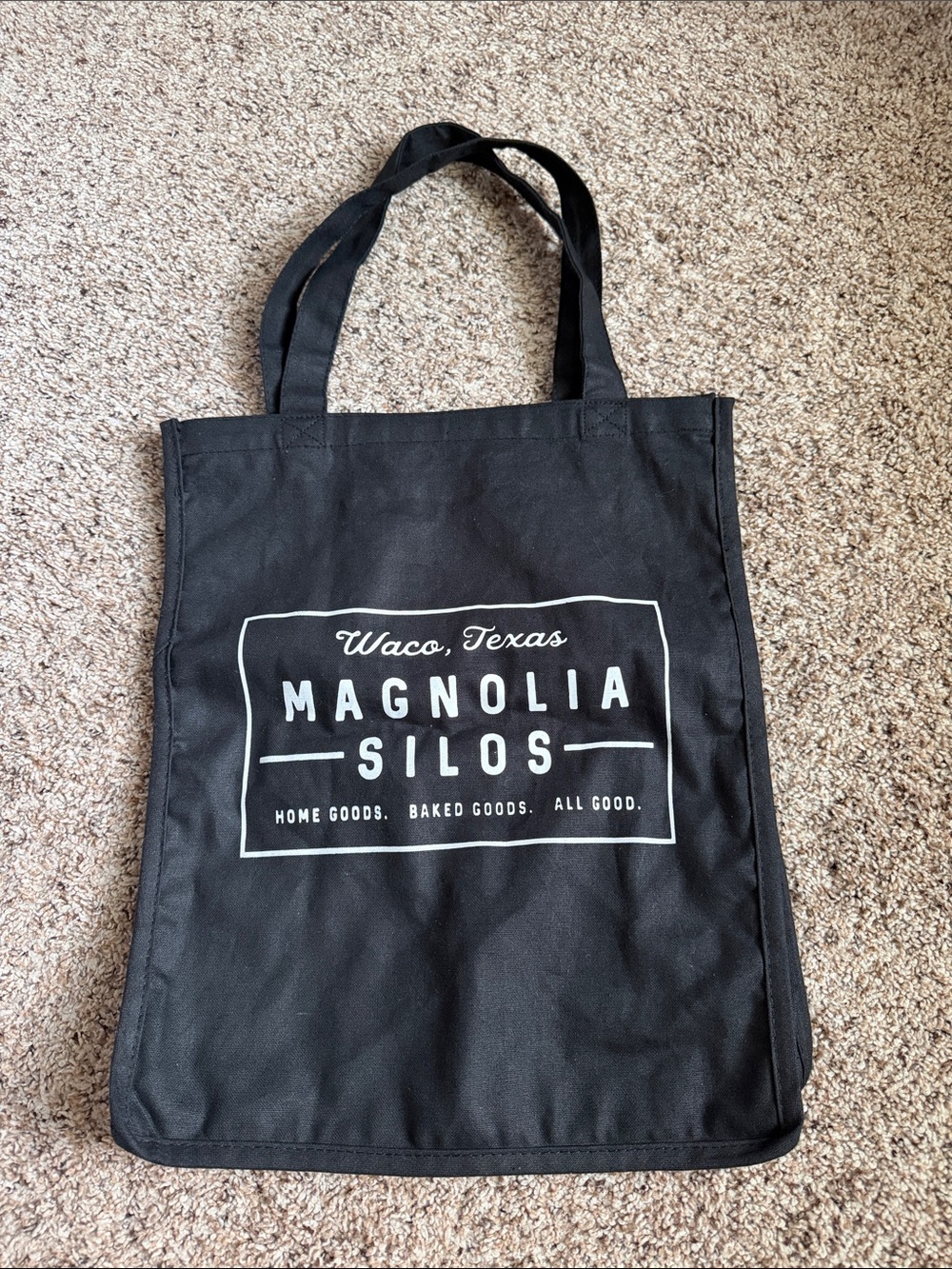 MAGNOLIA SILOS BLACK TOTE BAG